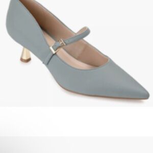 Elegant Gray Mary Jane Heels Size 11 Wide